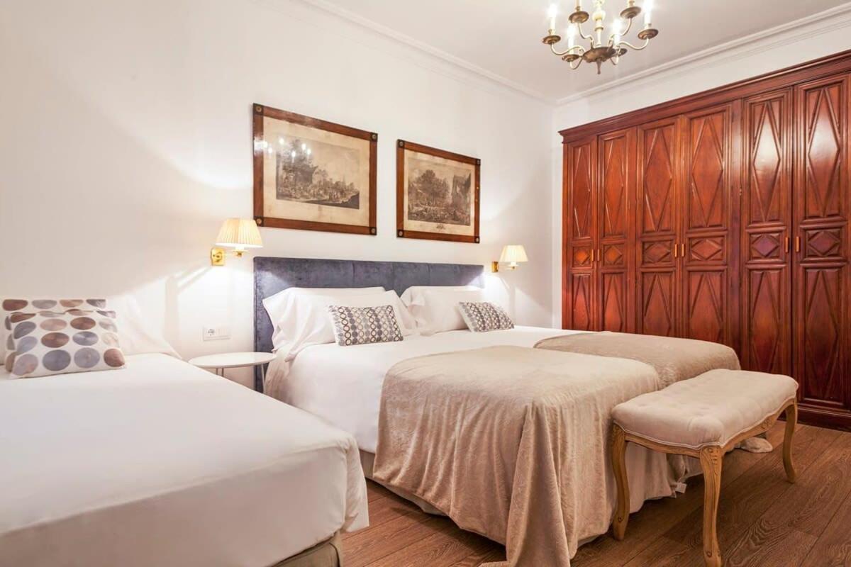 Appartement Casa Batllo - Luxury Historic 4Bd 4Bth For 9 Guests à Barcelone Extérieur photo